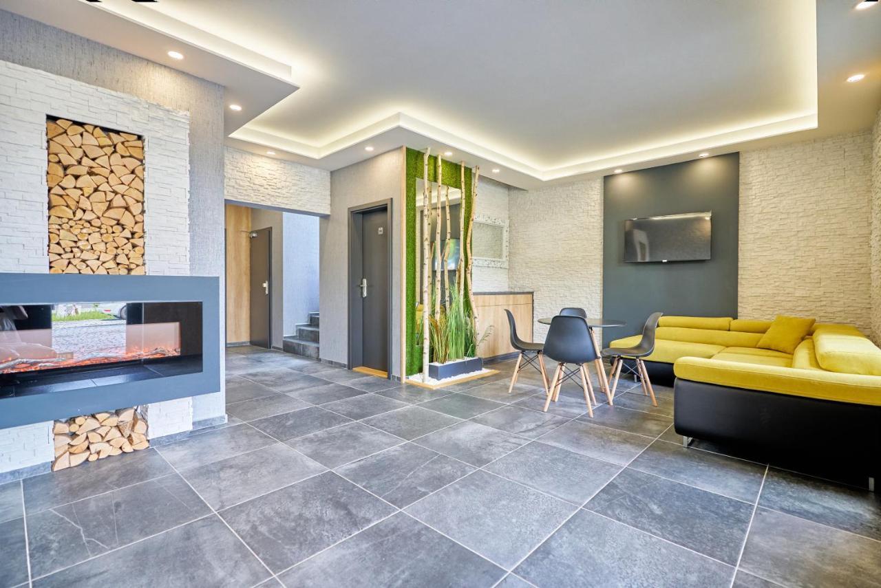 Apartman Pod Plesivcem Абертами Екстериор снимка